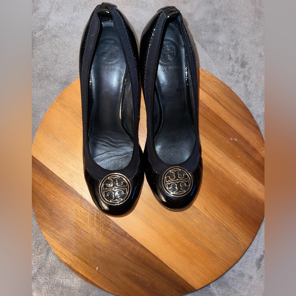 Tory Burch black wedges